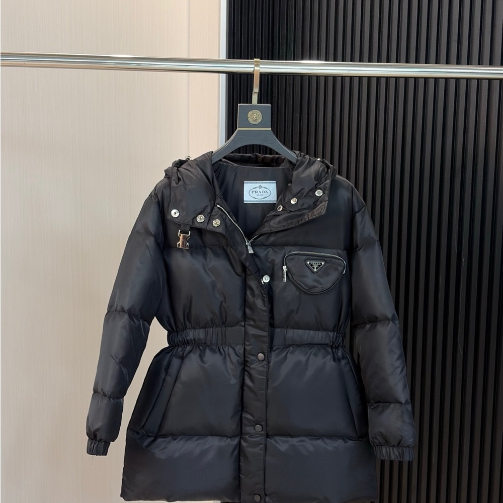 Prada Black Hooded Women's Puffer Coat